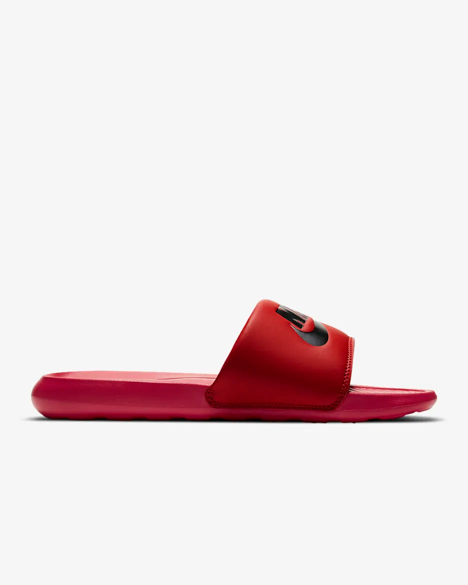 NIKE VICTORI ONE SLIDE – UNIVERSITY RED/BLACK
