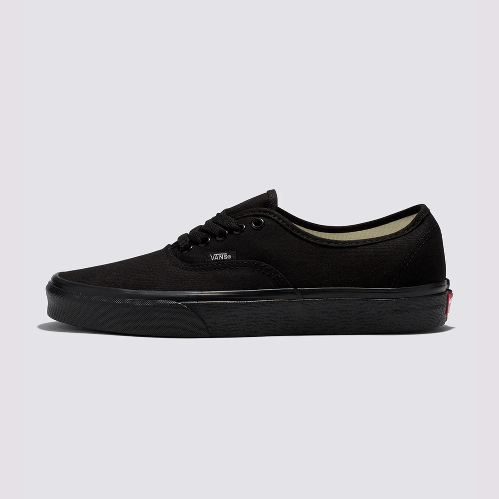 VANS AUTHENTIC TRIPLE BLACK