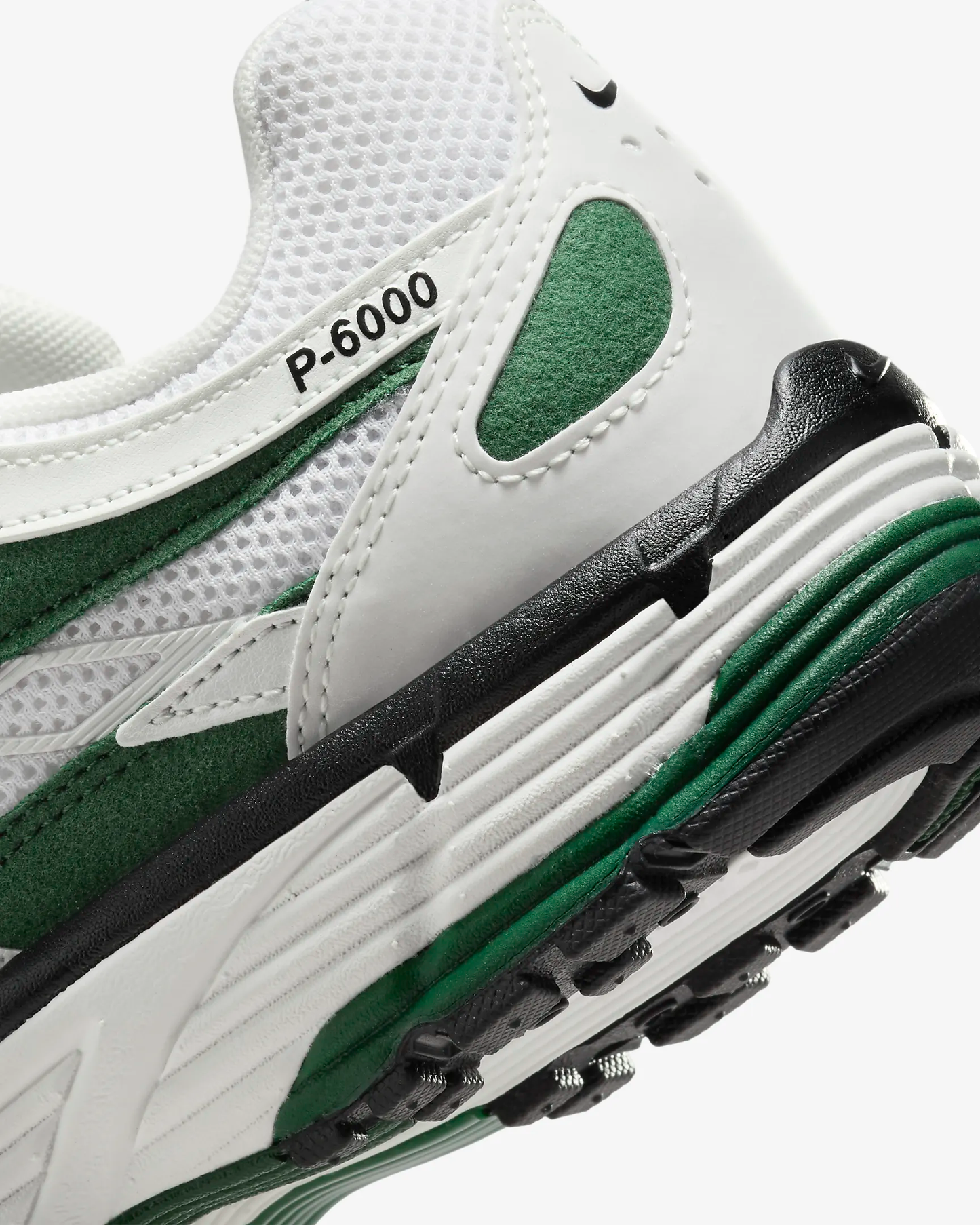 NIKE P-6000 SHOES