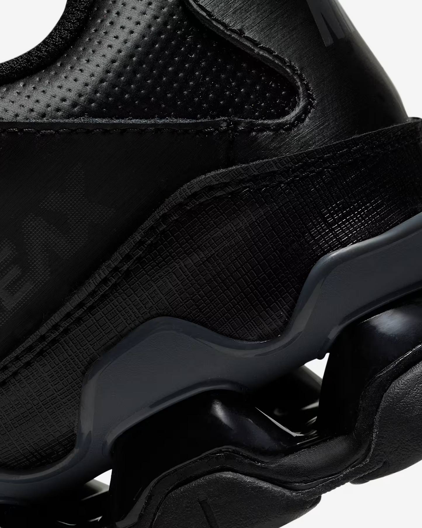 NIKE REAX 8 TR MESH BLACK