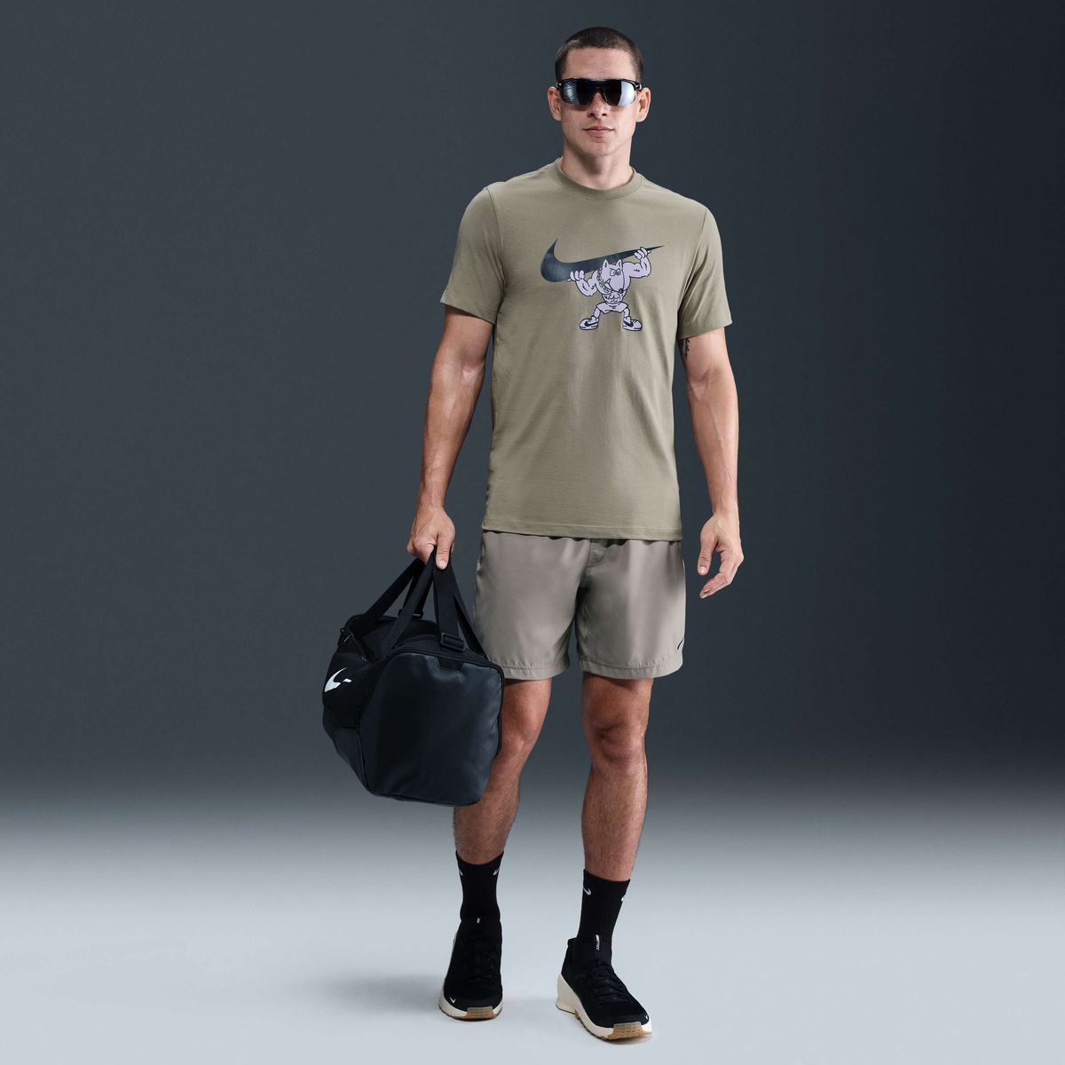 NIKE TEE IKYKY GYM CULT GREEN