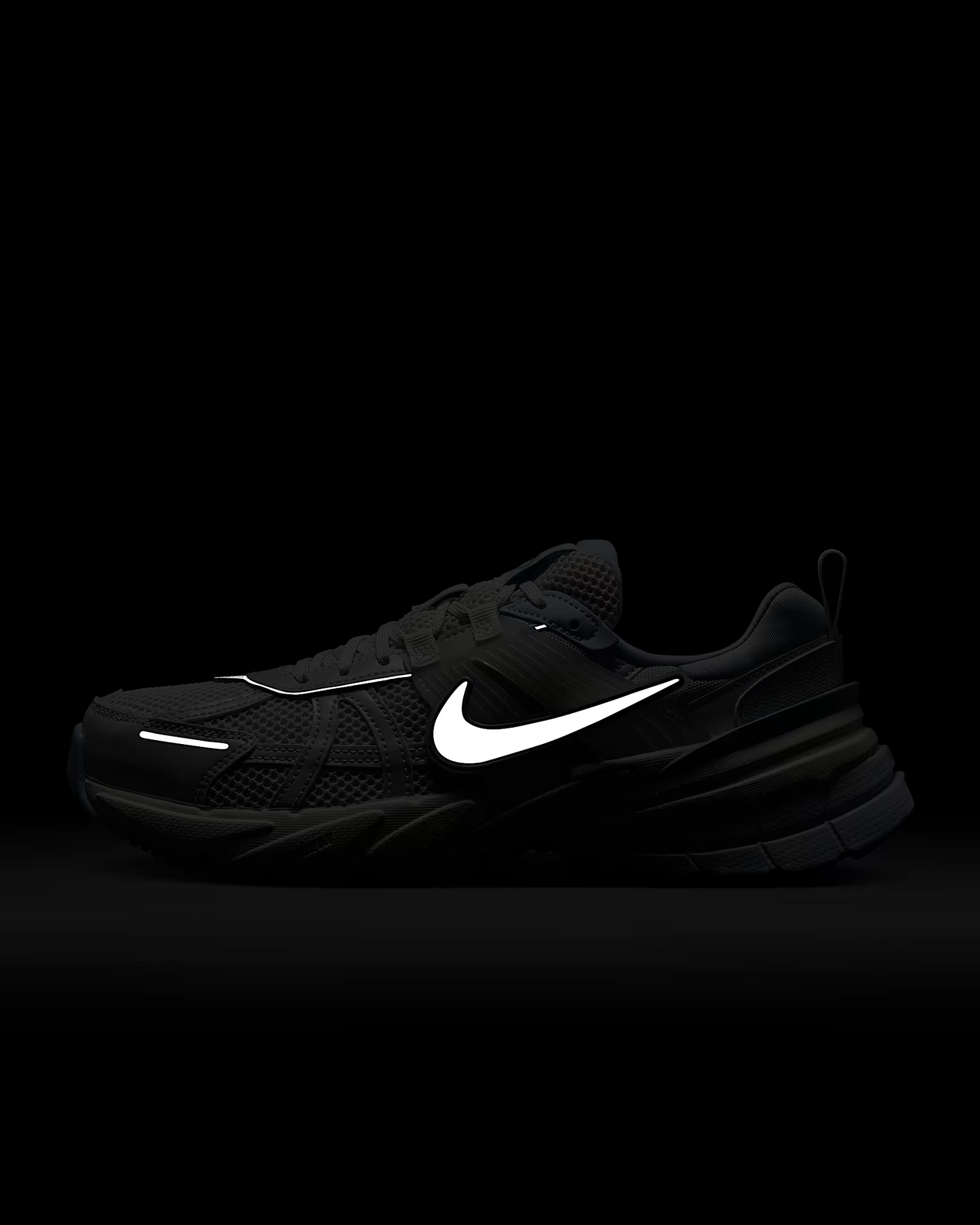 NIKE V2K RUN WHITE/BLUE/SIRVER