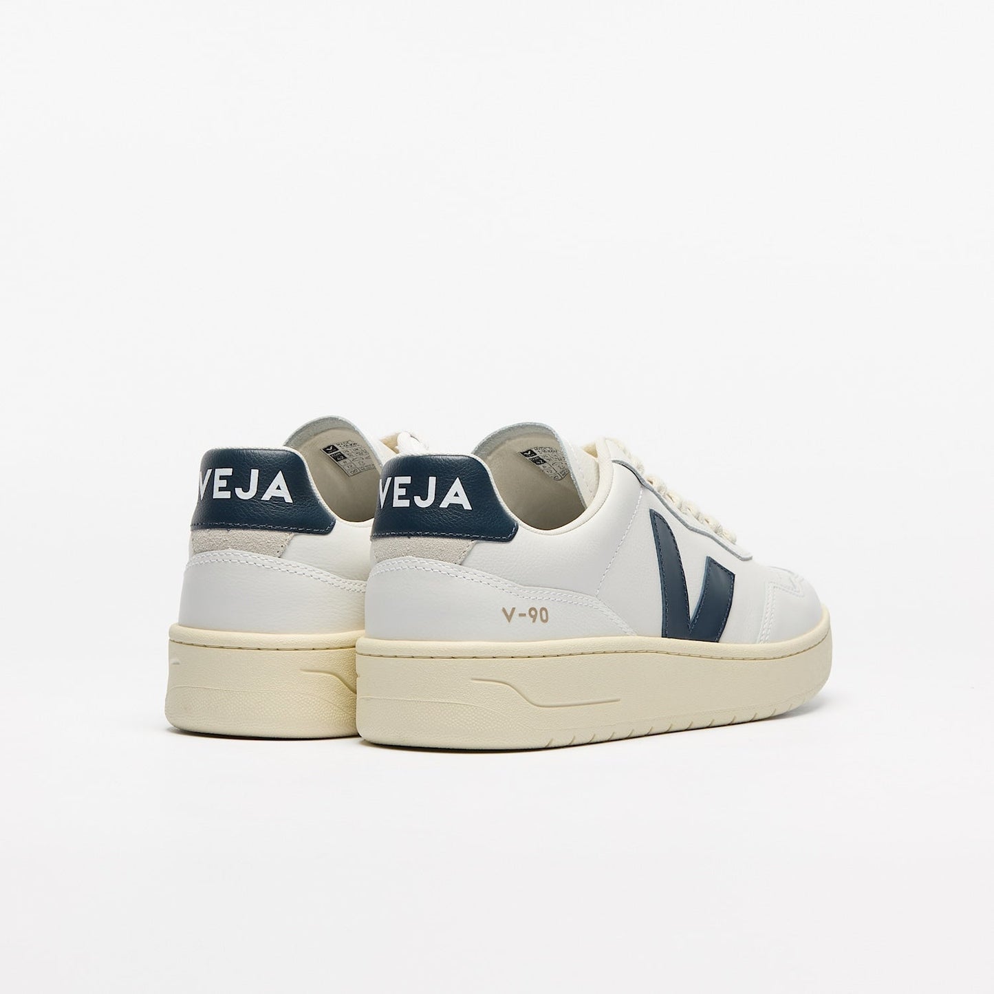 TENIS VEJA-90 WHITE/BLACK