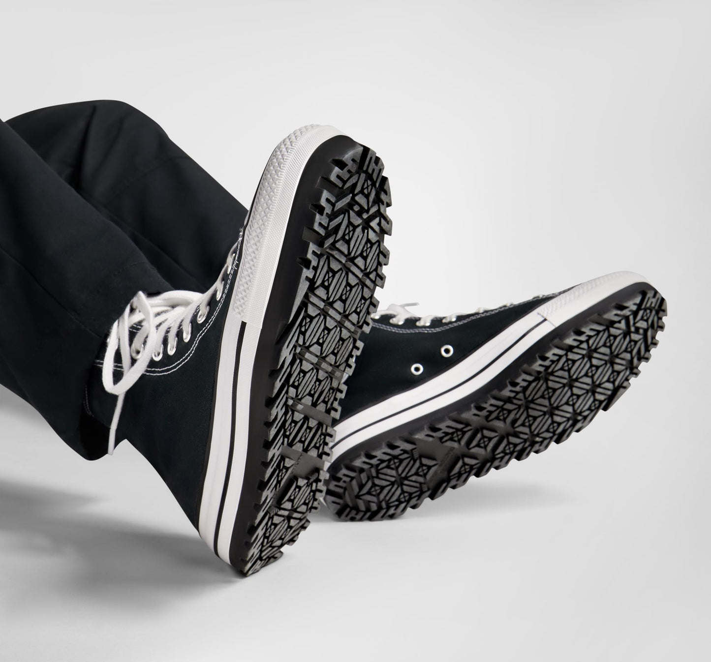 CONVERSE CTAS CITY TREK HI BLACK/WHITE