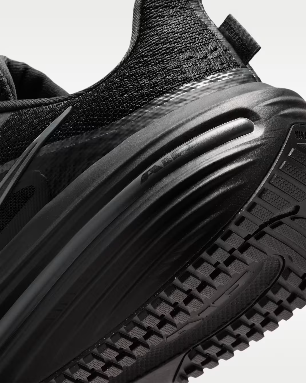 NIKE AIR WINFLO 12 BLACK/SMOKE GREY