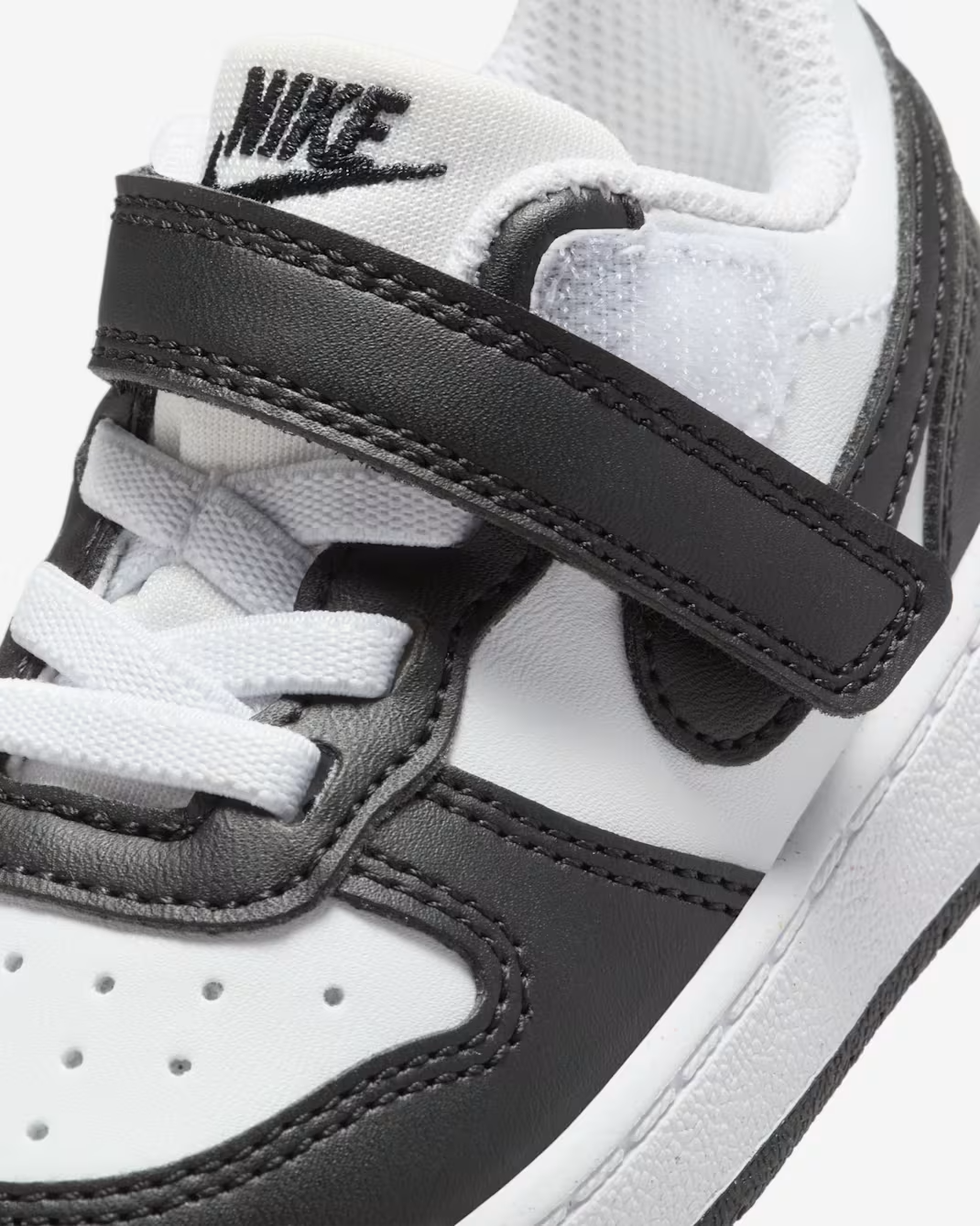 COURT BOROUGH LOW RECRAFT BLACK/WHITE