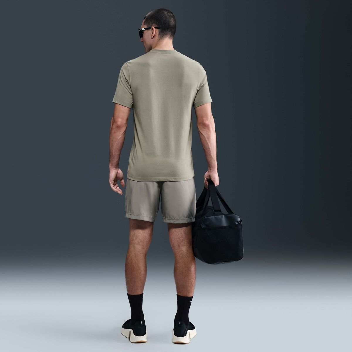 NIKE TEE IKYKY GYM CULT GREEN