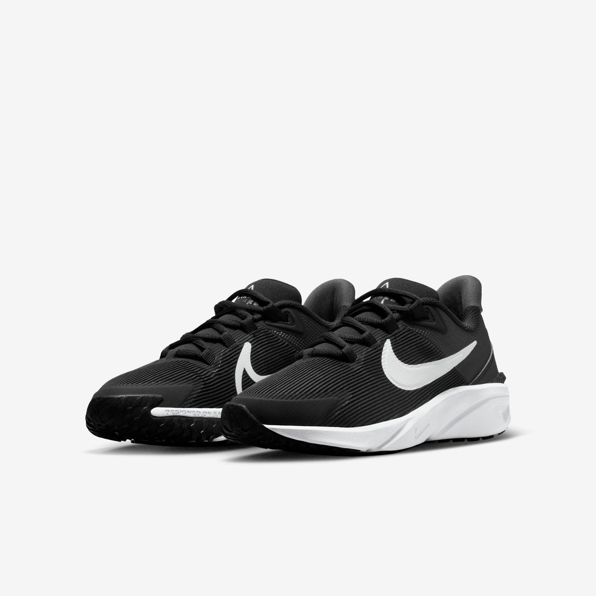 NIKE STAR RUNNER 4 GS WHITE/BLACK