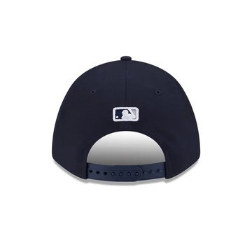 NEW ERA MENS MLB NEW YORK YANKEES 9FORTY SNAPBACK HAT OTC NAVY, GREY UNDERVISOR