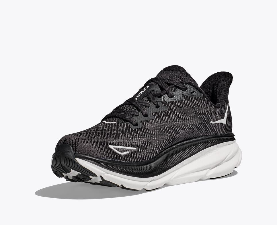 HOKA ONE ONE SKYFLOW NEGRO BLANCO