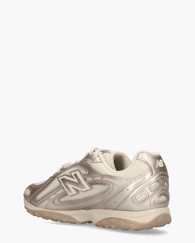 NEW BALANCE 204 LIGHT GOLD METALLIC MUJER
