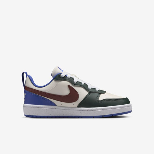 COURT BOROUGH LOW RECRAFT BG GREEN/BLUE/BIEGE/RED