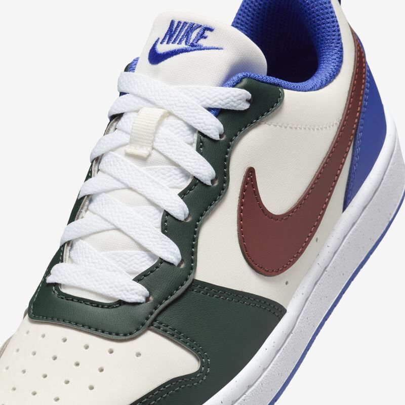 COURT BOROUGH LOW RECRAFT BG GREEN/BLUE/BIEGE/RED