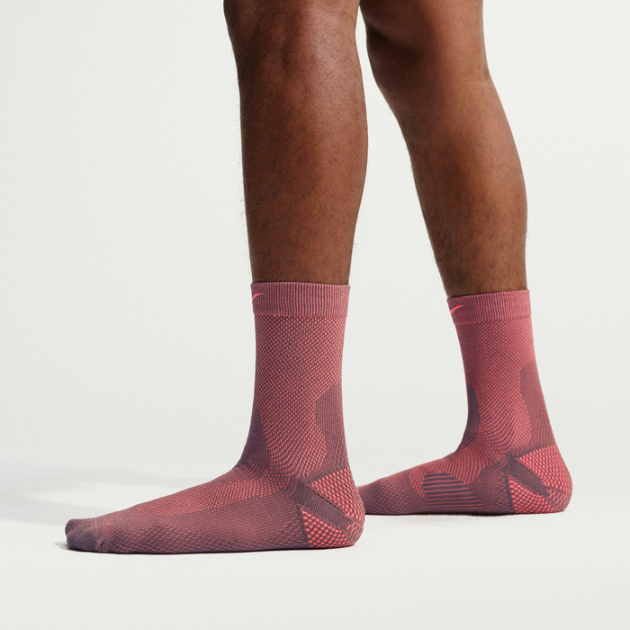 U NK LTWT RUN MCRW 1PR - 200 TATTOO/HOT/LAVA HOMBRE