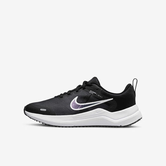 NIKE DOWNSHIFTER 12 NN GS BLACK/WHITE