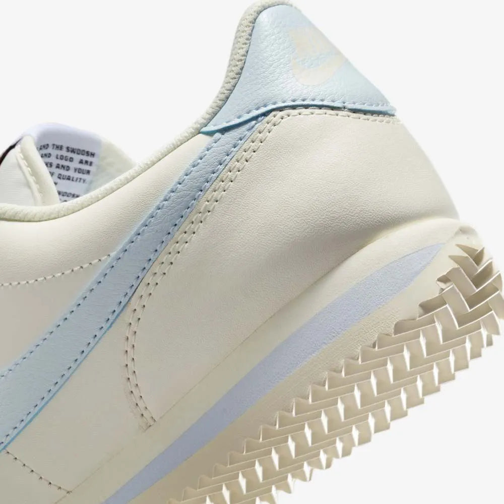 NIKE CORTEZ LTR SAIL/BLUE TINT