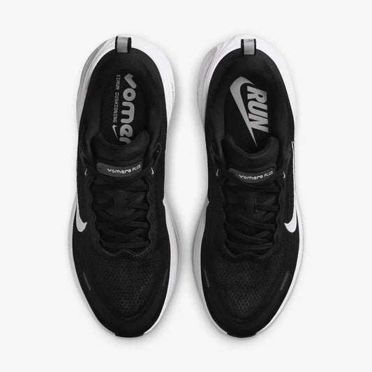 NIKE VOMERO PLUS BLACK/WHITE
