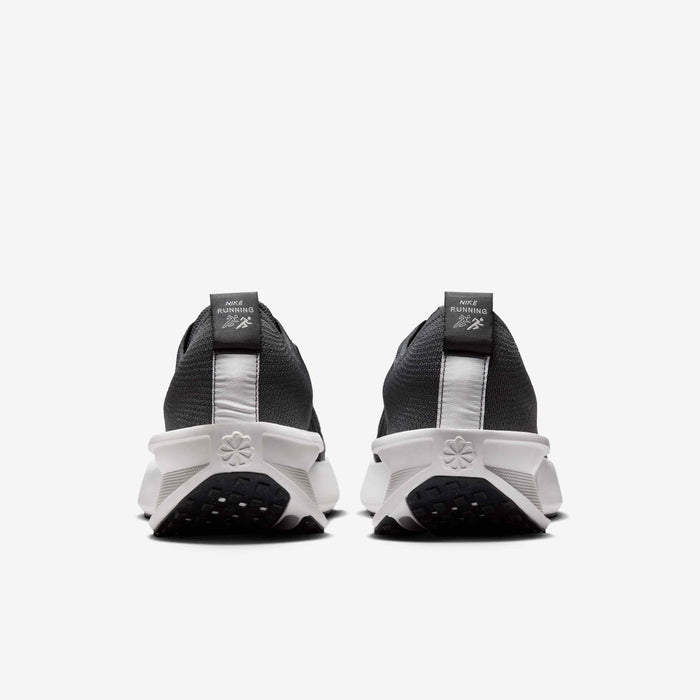 NIKE INTERACT RUN BLACK/WHT