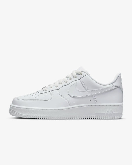AIR FORCE 1 07 LE WHITE