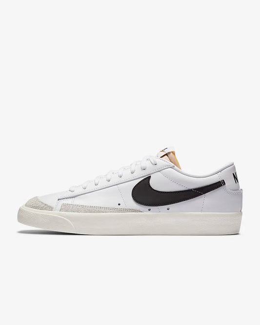 BLAZER LOW WHT/BLK DA6364-101 # 9.5
