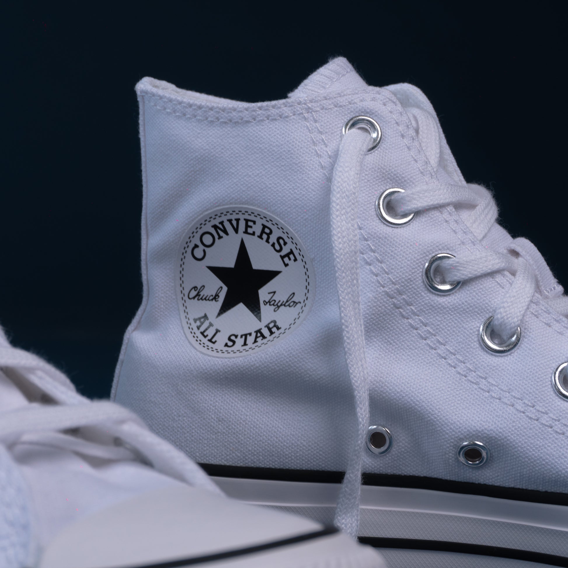 CONVERSE  CHUCK TAYLOR ALL STAR CTAS CITY TREK HI WHITE/BLACK
