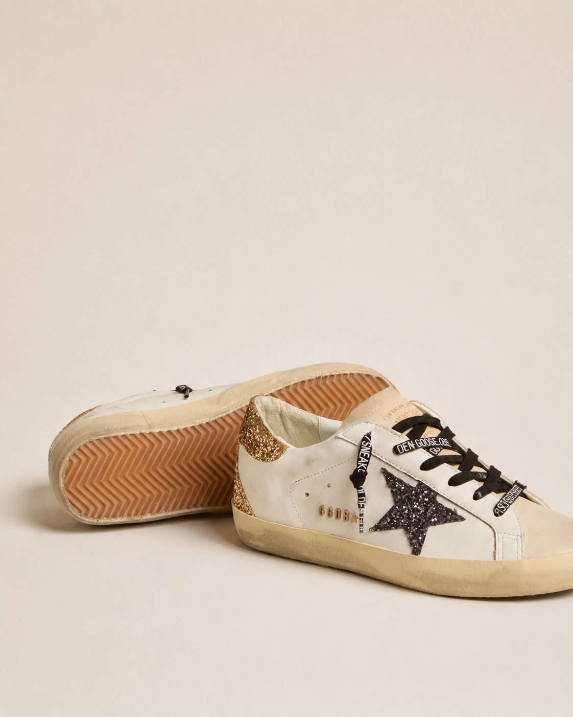 SUPER-STAR CLASSIC WITH SPUR OPTIC WHITE/SEEDPEAR MUJER