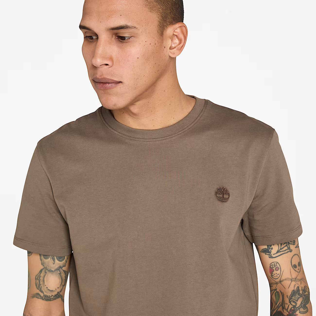 T-SHIRT SLEEVE TEE KHAKI