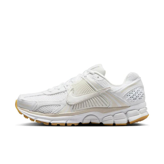 NIKE ZOOM VOMERO 5 WHITE