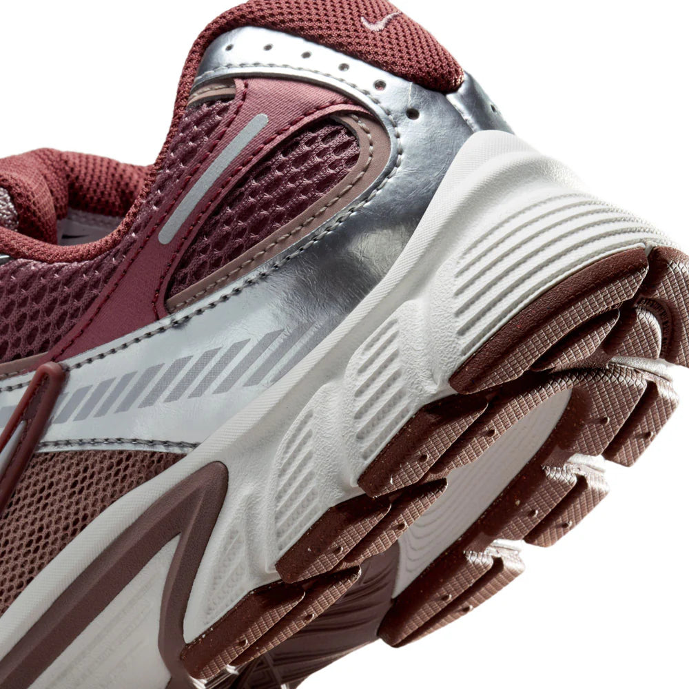 W NIKE V5 RNR SMORKEY/MAUVE/SILVER