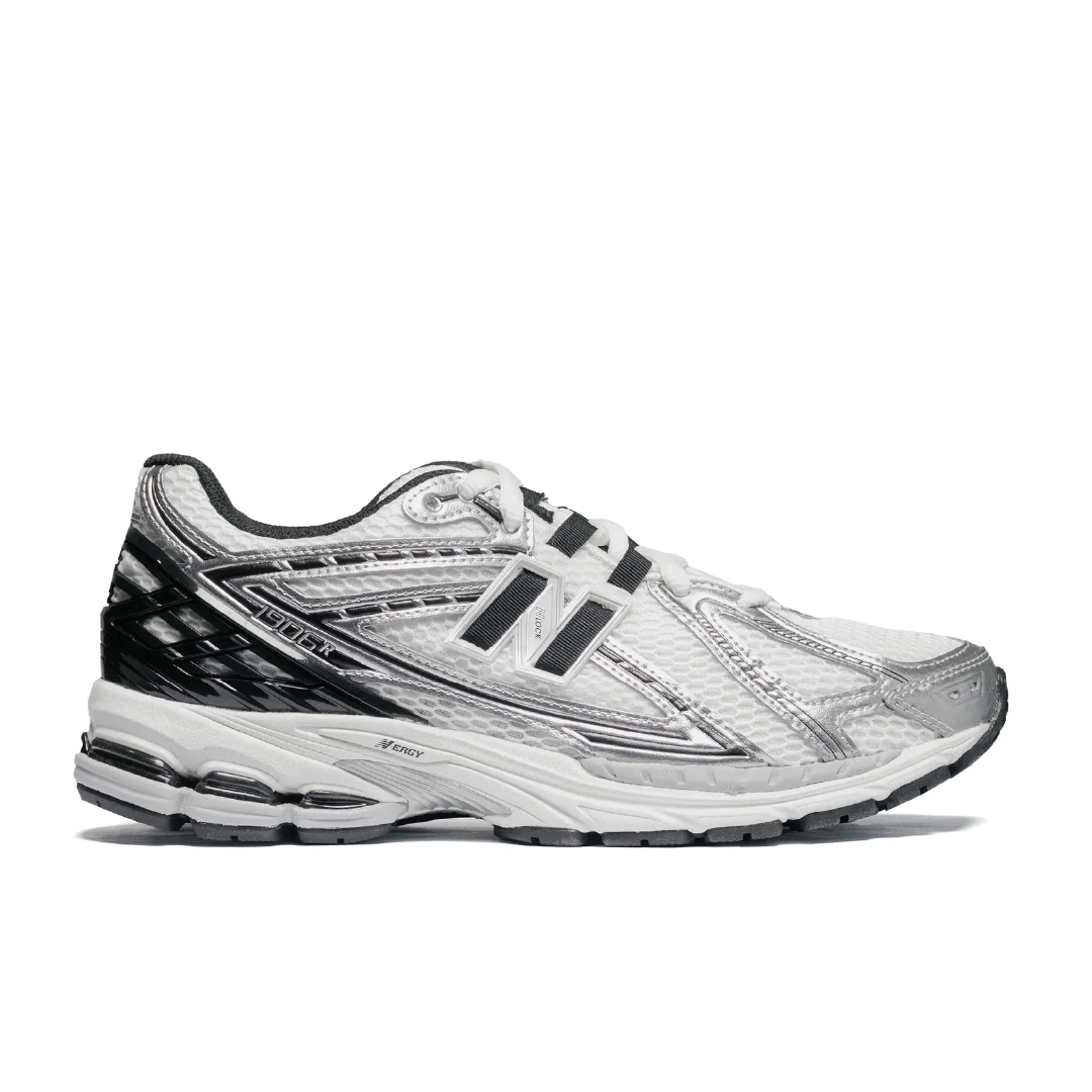NEW BALANCE 1906R SILVER /METALLIC/BLACK MUJER