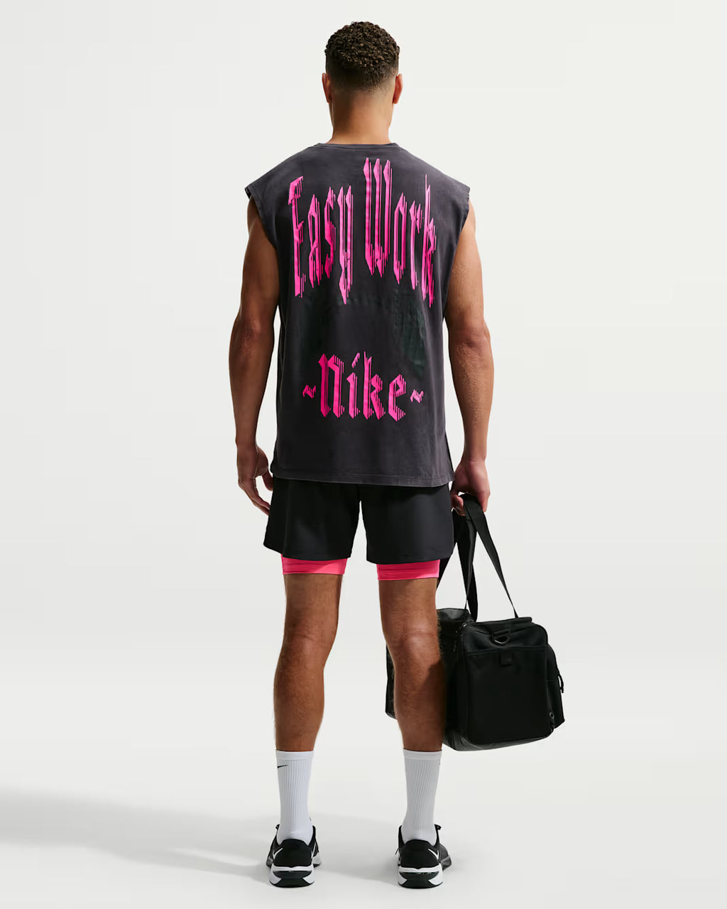 M NK TEE LSE SLVLS TRAIN VERB BLACK/PINK HOMBRE