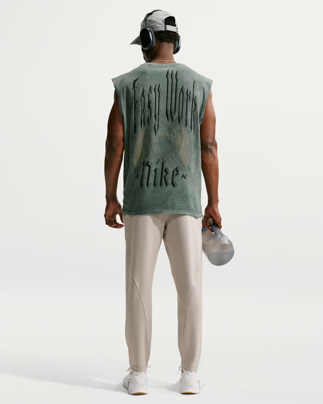 M NK TEE LSE SLVLS TRAIN VERB CAMO GREEN / LIGHT ARMY HOMBRE