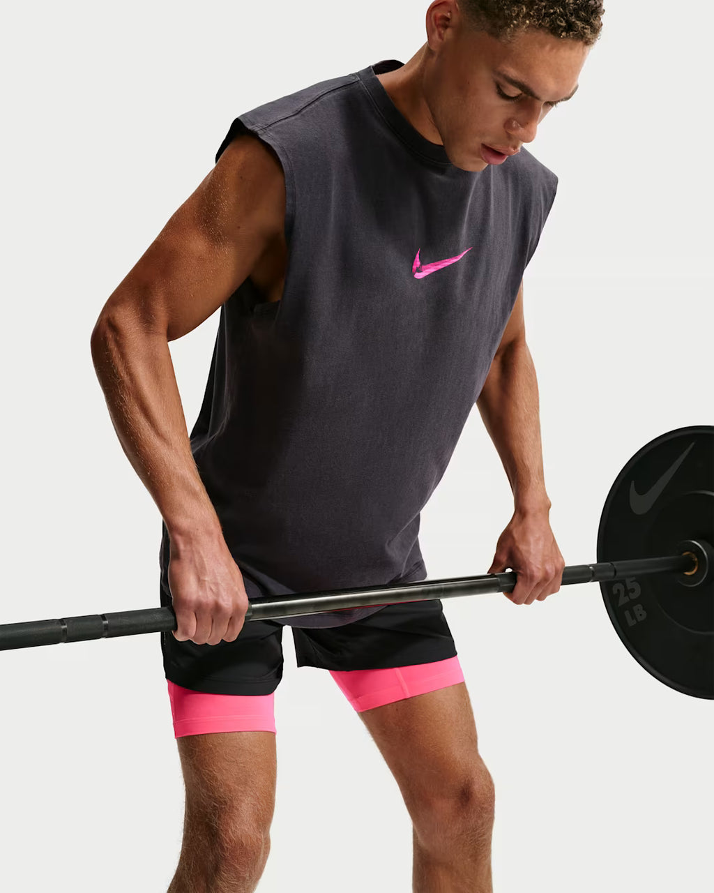 M NK TEE LSE SLVLS TRAIN VERB BLACK/PINK HOMBRE