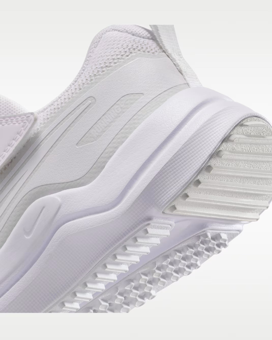 NIKE COSMIC RUNNER PS WHITE/PLATINIUM PRE-ESCOLAR UNISEX
