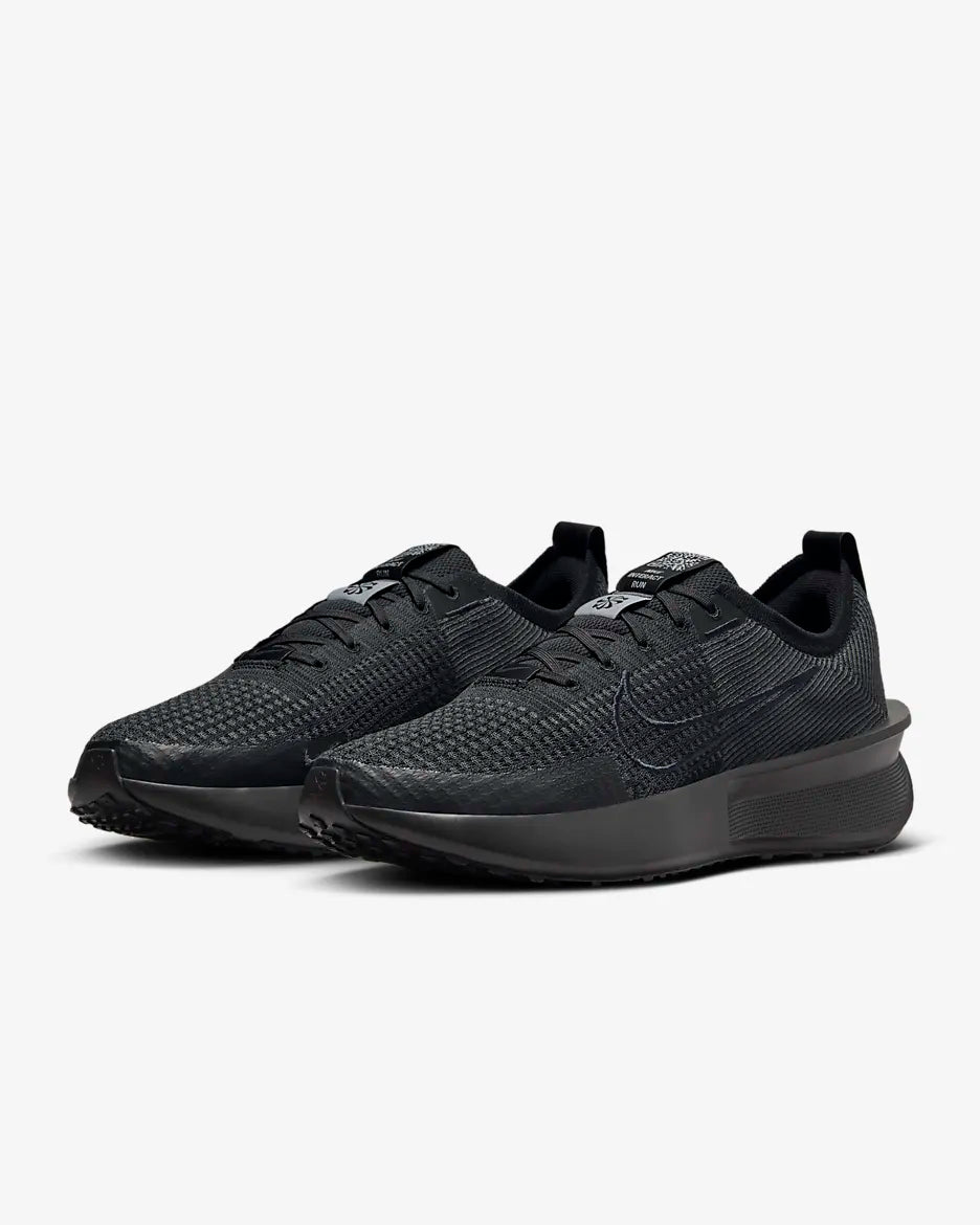 NIKE INTERACT RUN TENIS DE CORRER EN PAVIMENTO PARA HOMBRE