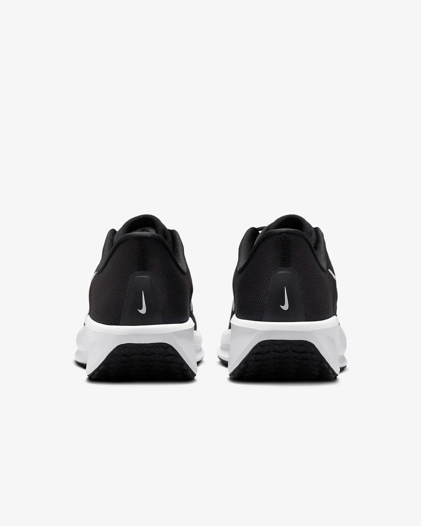 NIKE QUEST 6 TENIS DE CORRER EN PAVIMENTO PARA HOMBRE