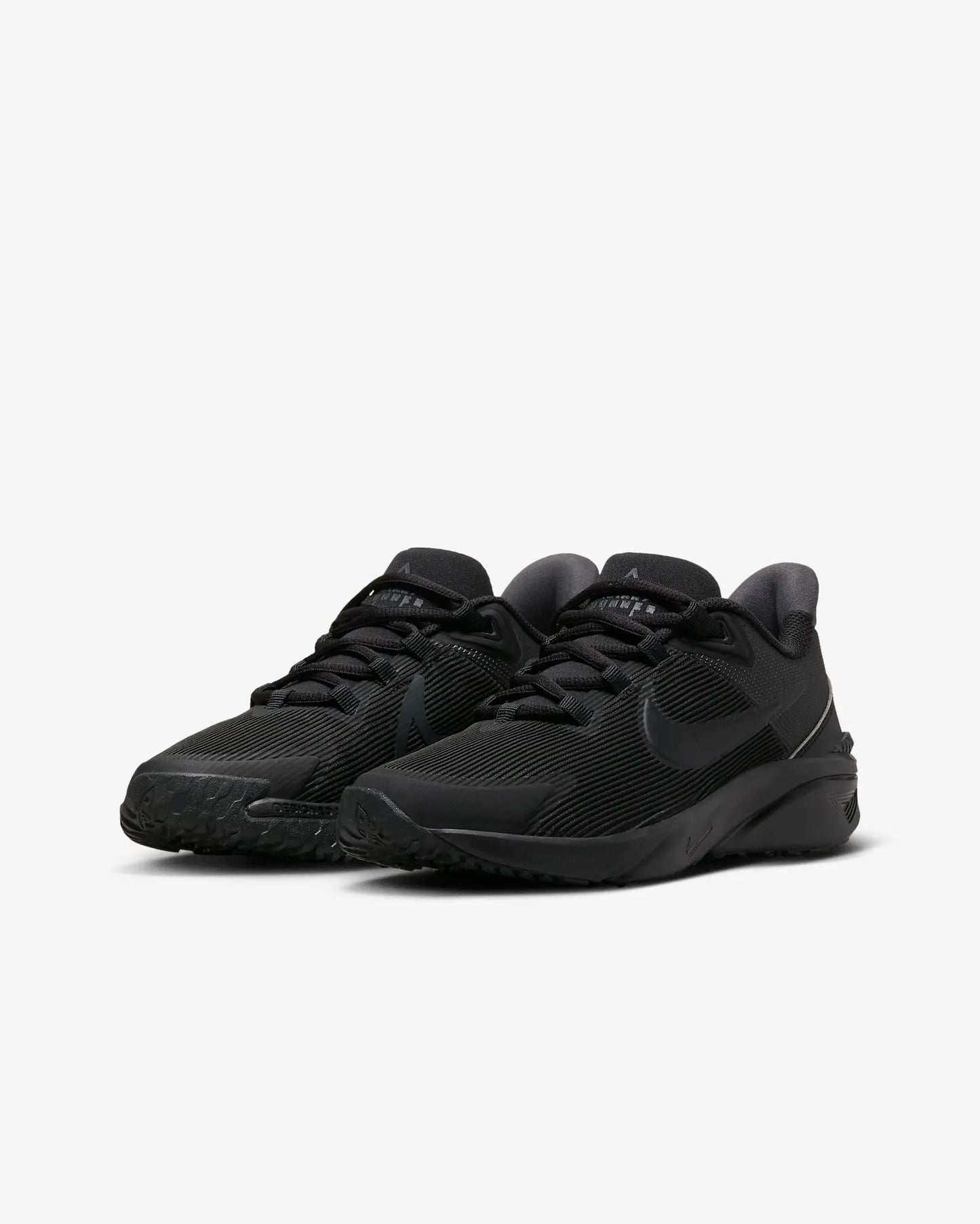 NIKE STAR RUNNER 4 BLACK