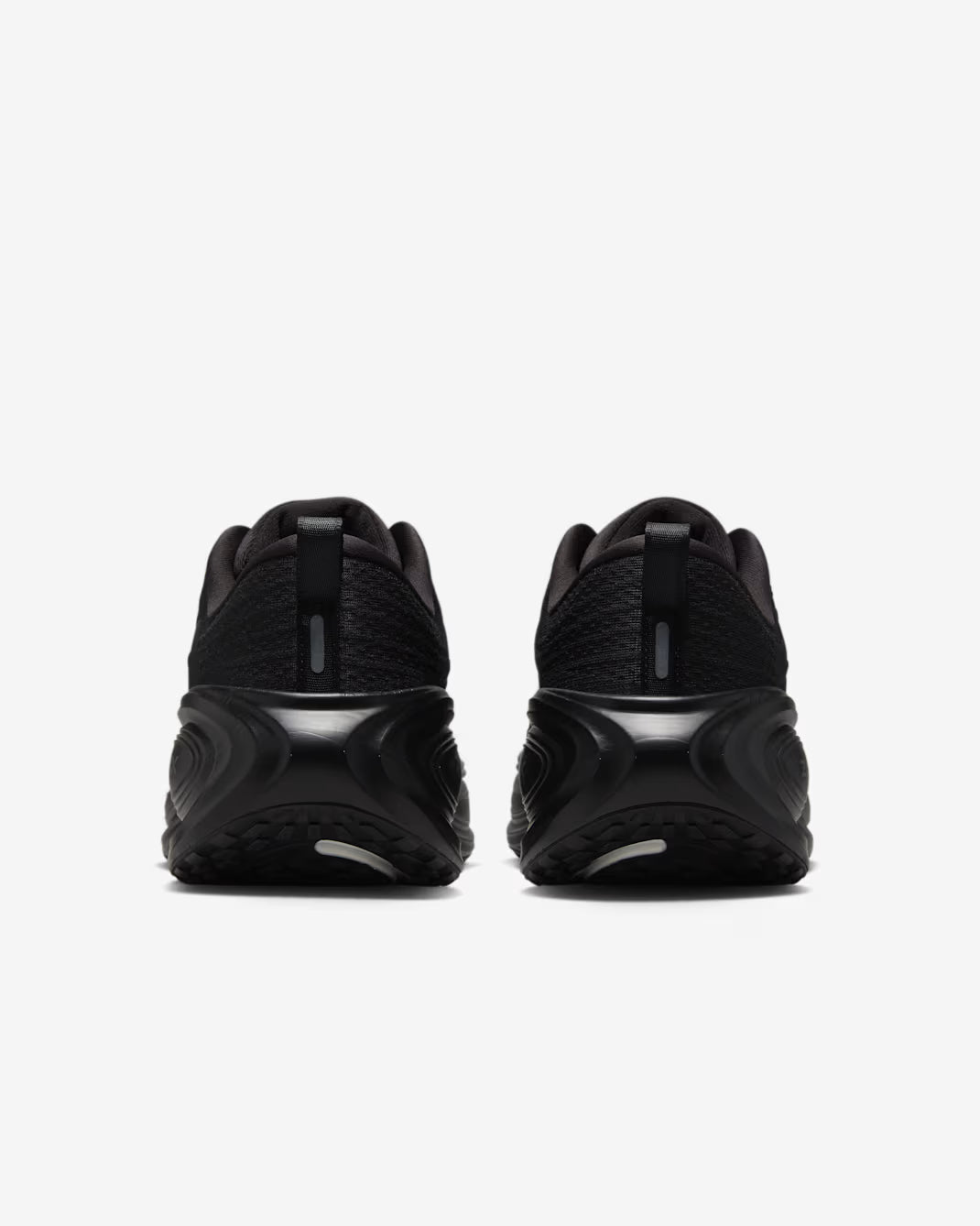 NIKE VOMERO PLUS BLACK
