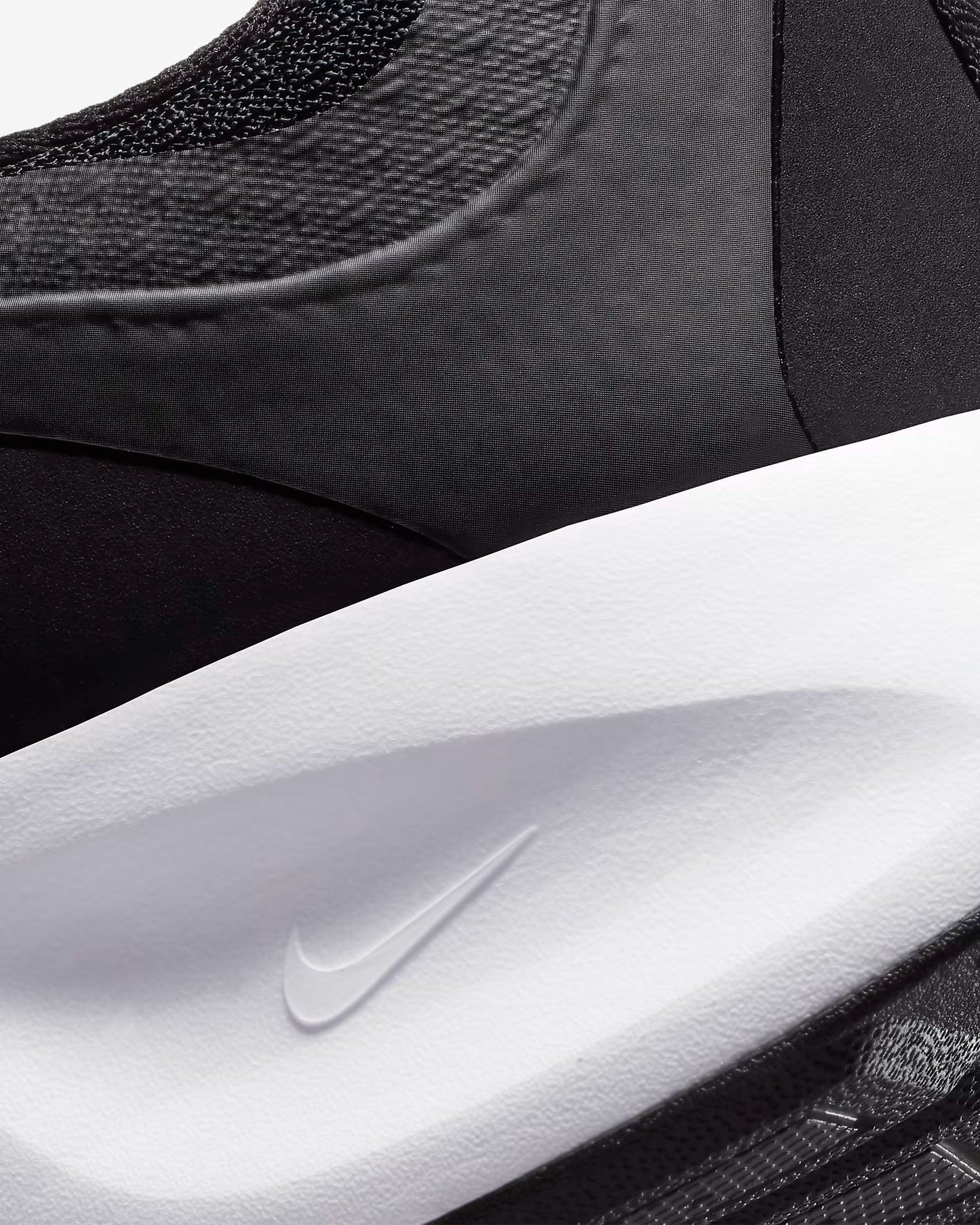 NIKE WEARALLDAY – NEGRO/BLANCO