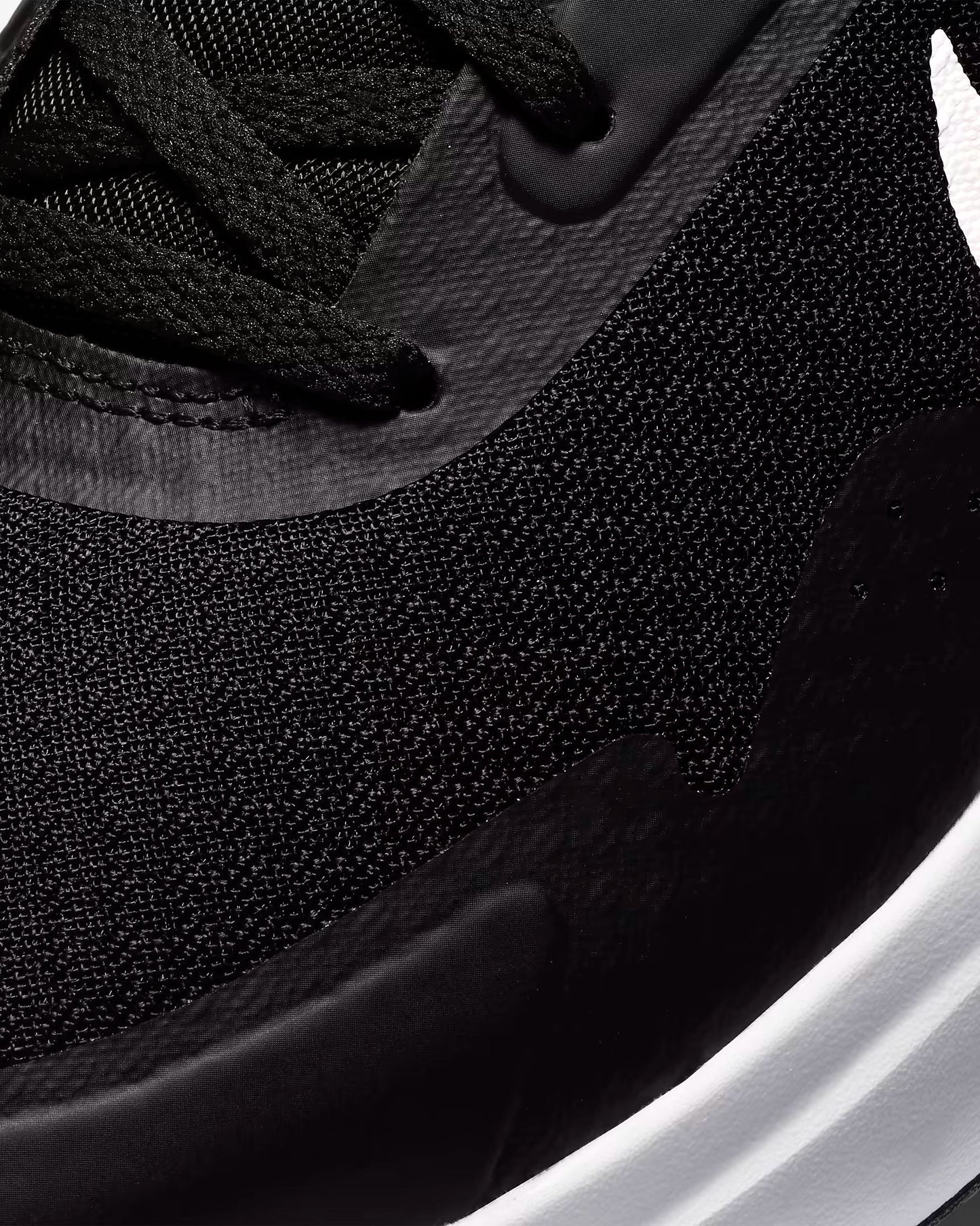 NIKE WEARALLDAY – NEGRO/BLANCO