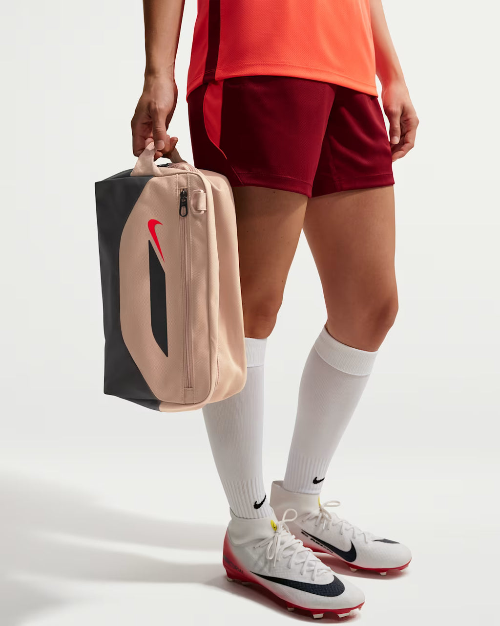NK ACDMY TEAM SHOEBAG BEIGE/BLACK HOMBRE