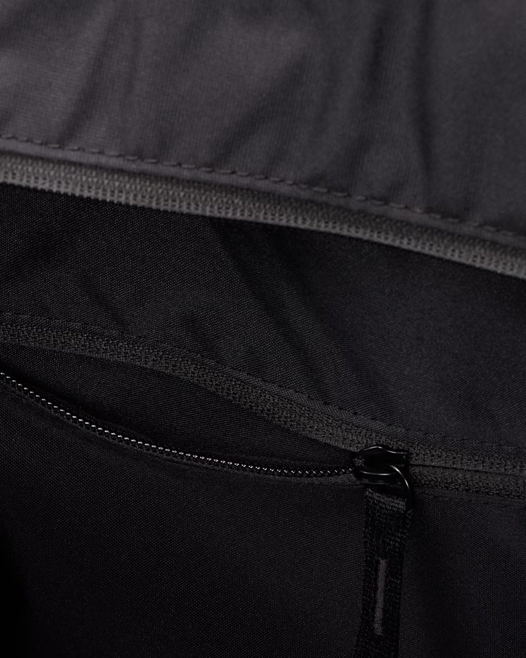 NK GYM TOTE BLACK-WHITE