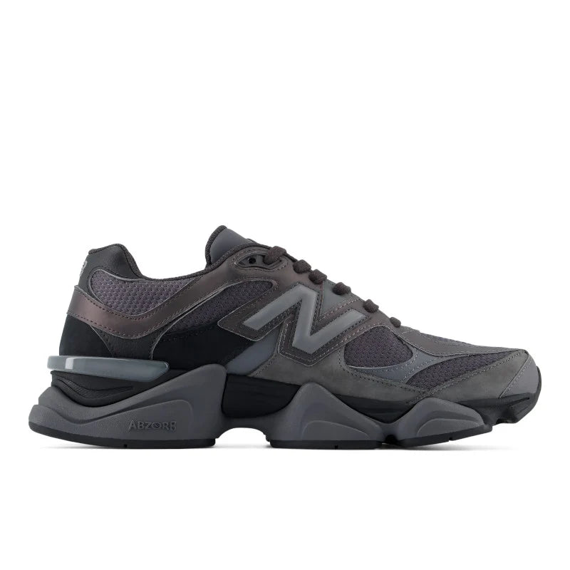 NEW BALANCE 9060 BLACK HOMBRE