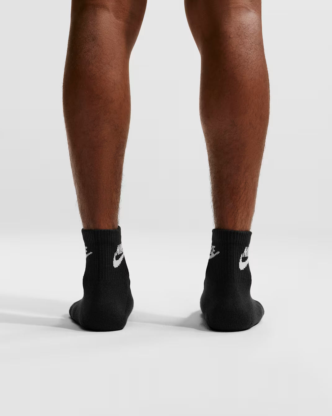 U NK ED ELVD ANK 3P FUTRA -144 BLACK