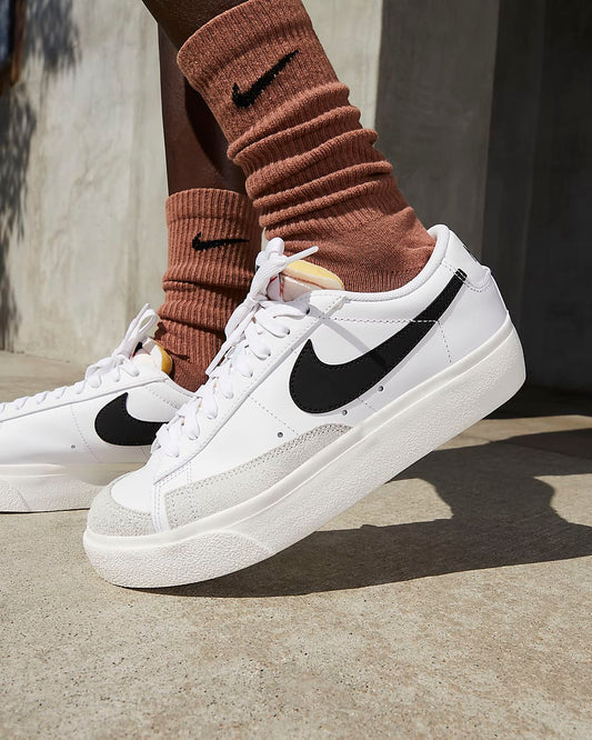 NIKE BLAZER LOW PLATFORM WHITE/BLACK