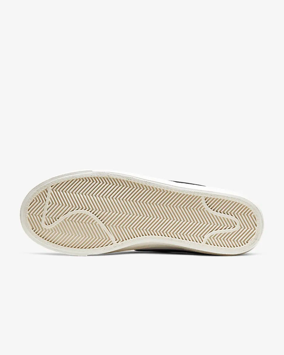 NIKE BLAZER MID '77 WOMEN'S SHOES