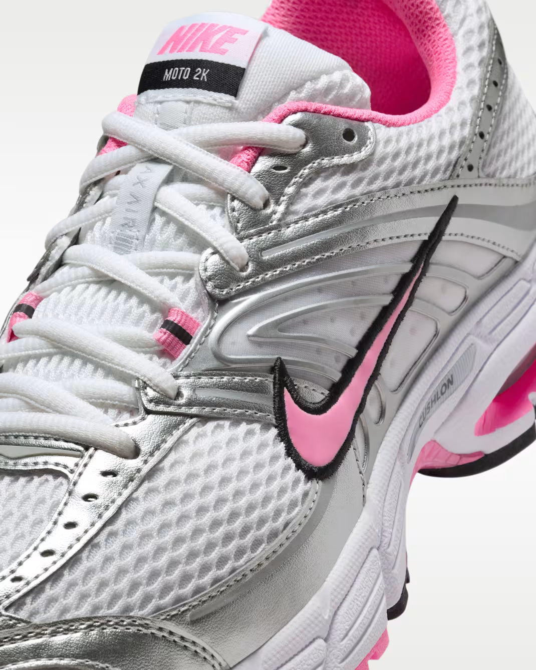 W NIKE AIR MAX MOTO 2K SILVER/PINK MUJER