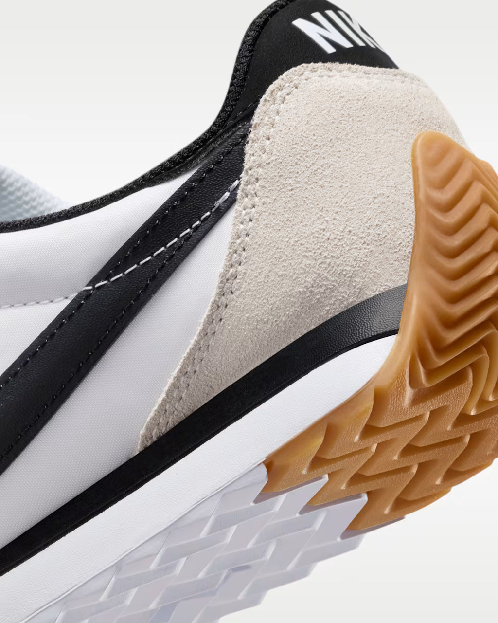 NIKE PACIFIC WHITE/BLK MUJER