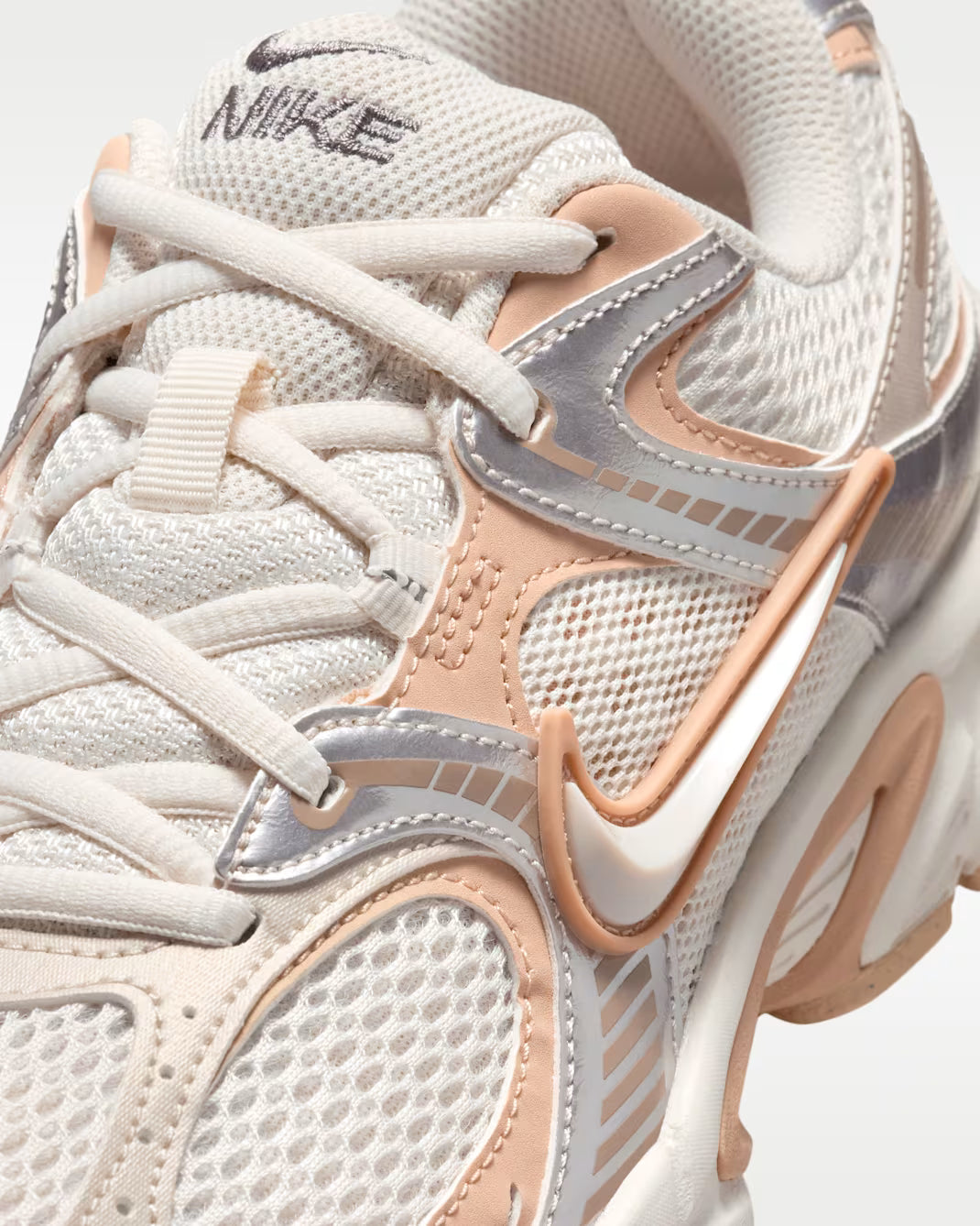 W NIKE V5 RNR PHANTOM/CHALK/SHIMMER MUJER