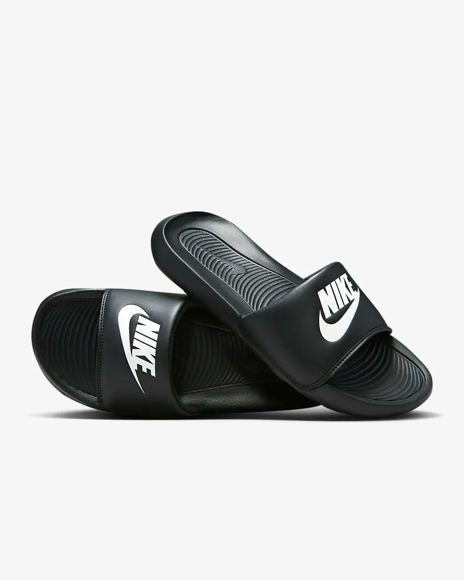 Nike Victori One BLACK/WHITE